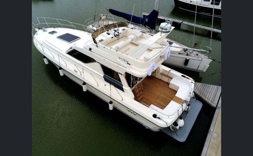 Princess 45 Fly, Kattavat varusteet-kuva-14